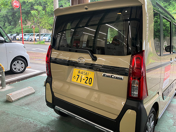 タフトファンクロス　リヤ